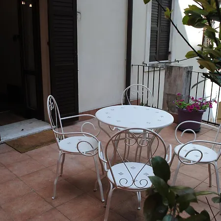 Del Centro Apartment